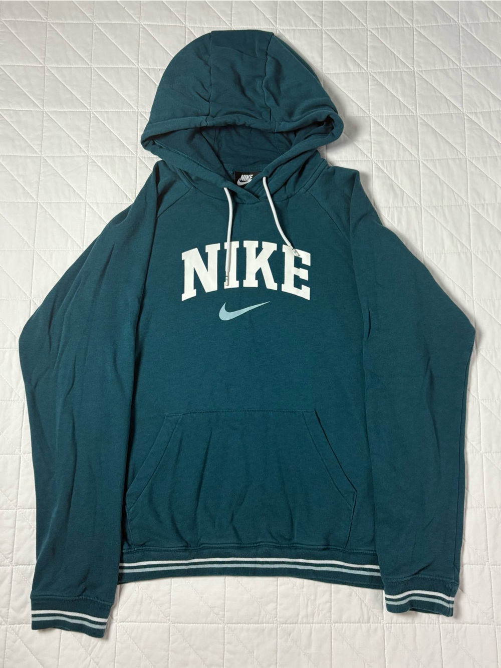 Nike Varsity Arch Block Logo Hoodie - Teal Blue Striped Cuffs Women’s Size Large